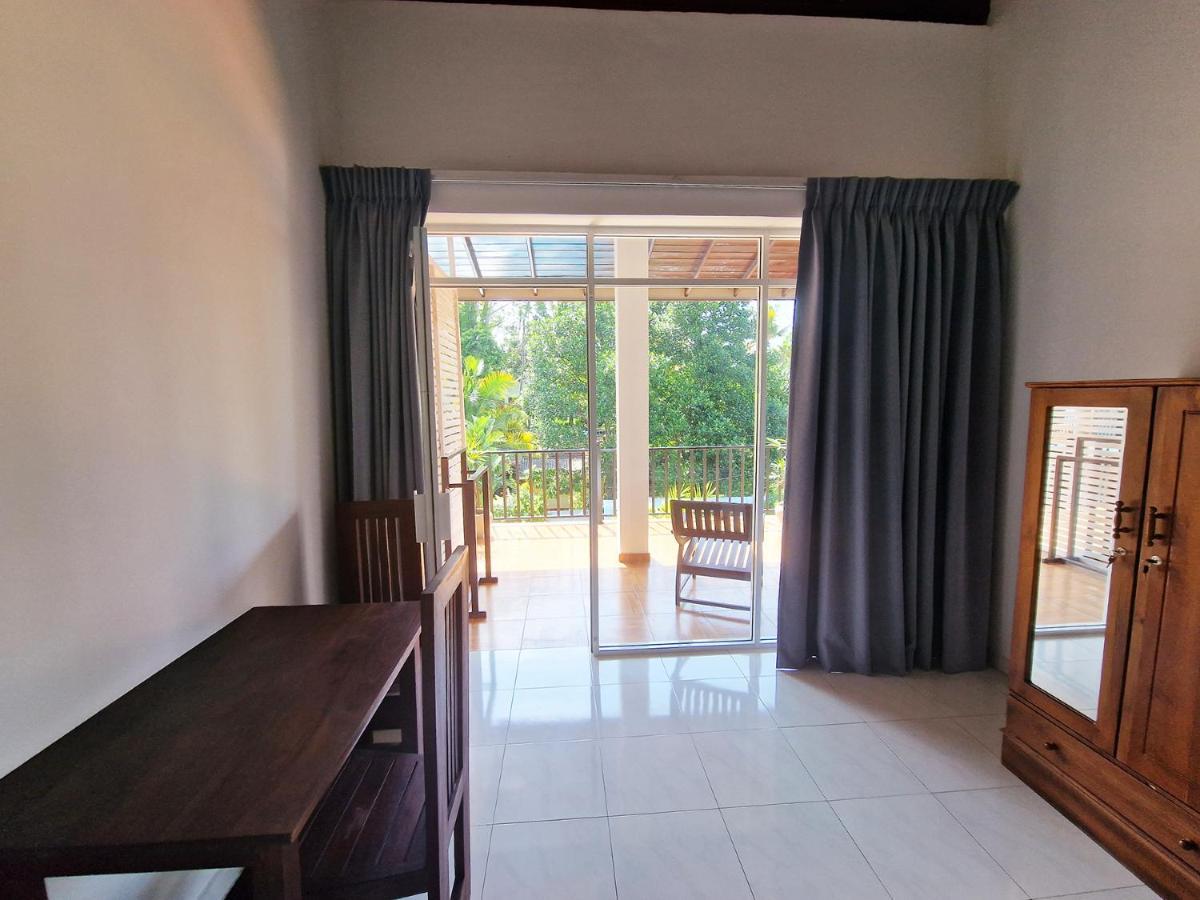 Chill Hill Hikkaduwa Hotel ภายนอก รูปภาพ