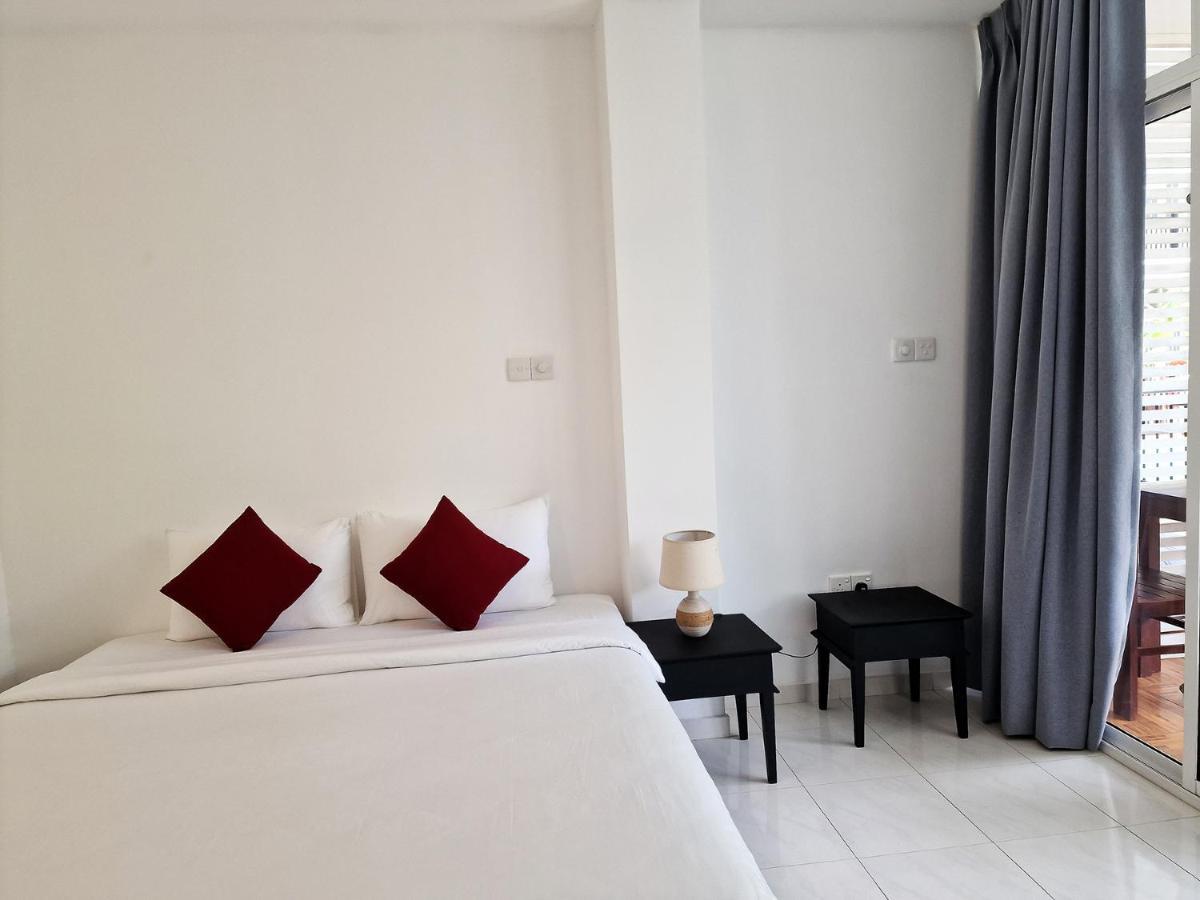 Chill Hill Hikkaduwa Hotel ภายนอก รูปภาพ