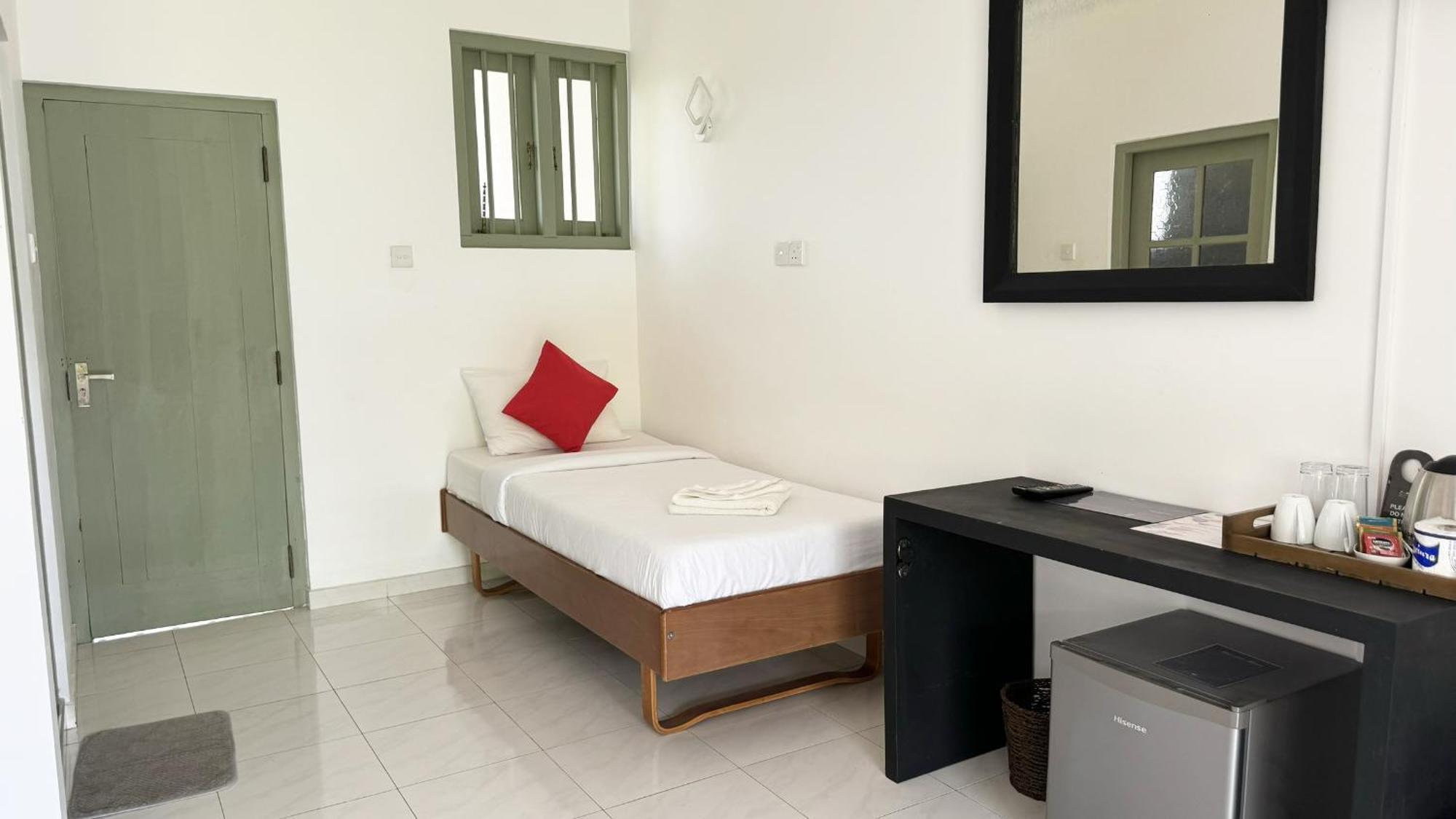 Chill Hill Hikkaduwa Hotel ภายนอก รูปภาพ
