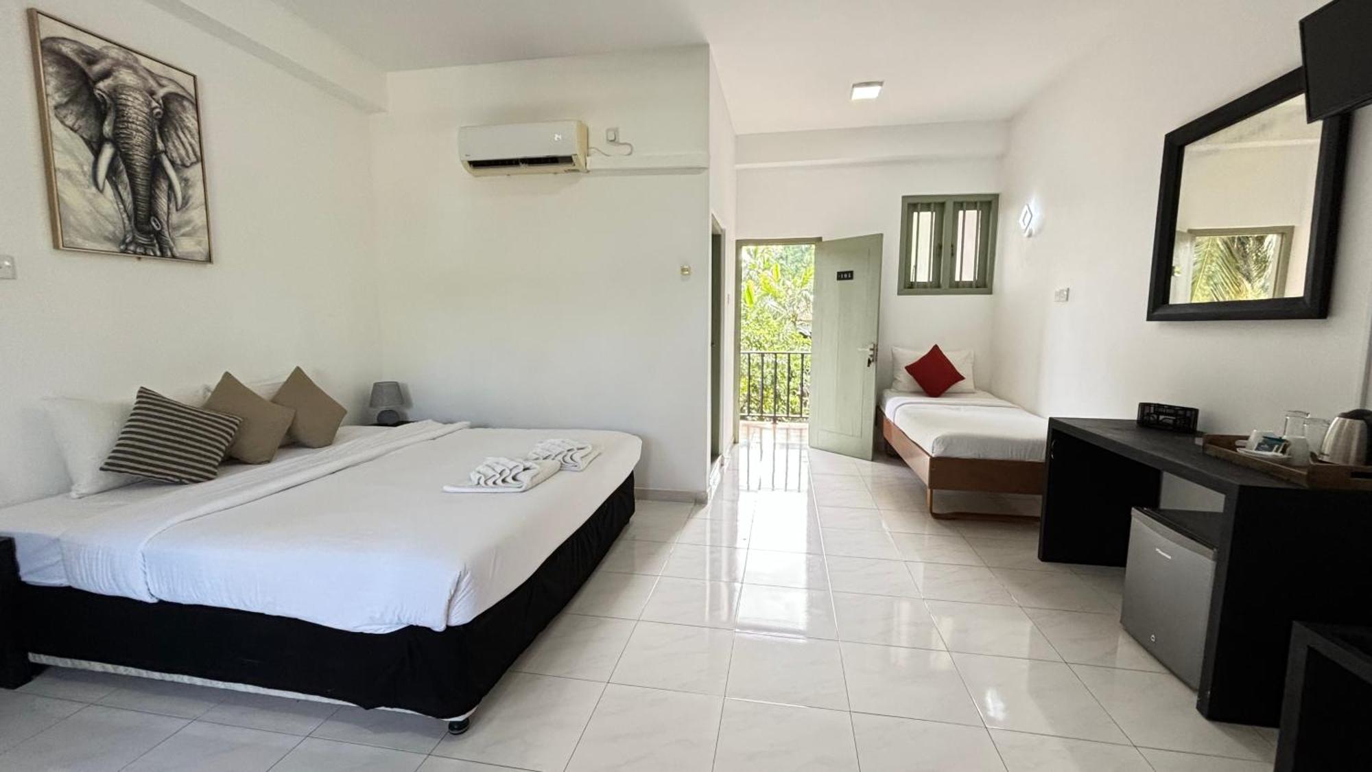 Chill Hill Hikkaduwa Hotel ห้อง รูปภาพ